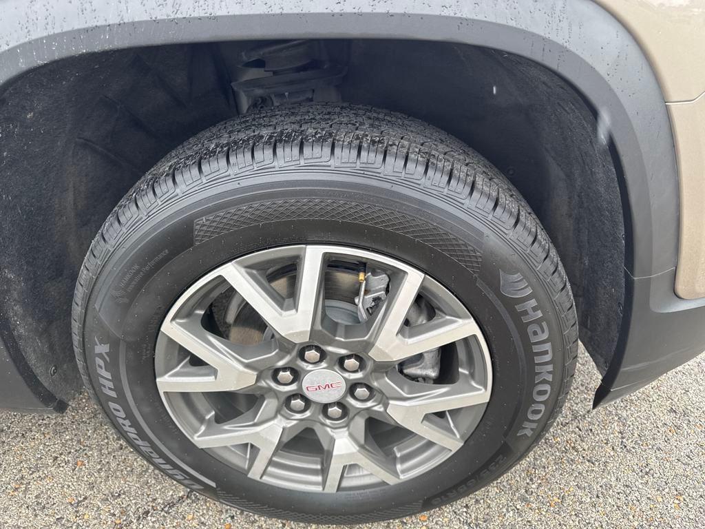 used 2022 GMC Acadia car, priced at $27,994