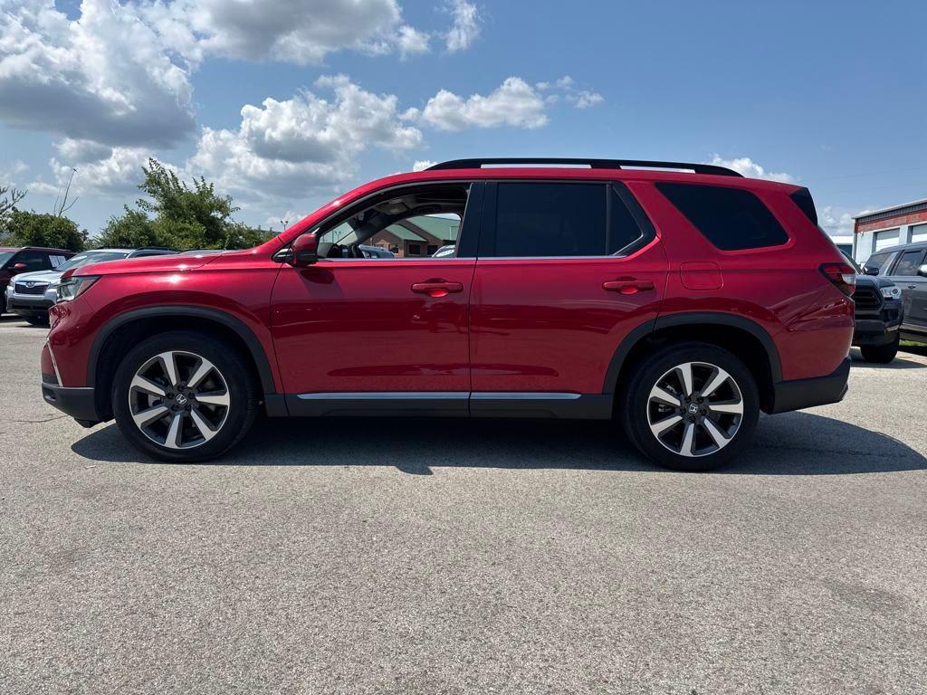 used 2023 Honda Pilot car, priced at $40,997