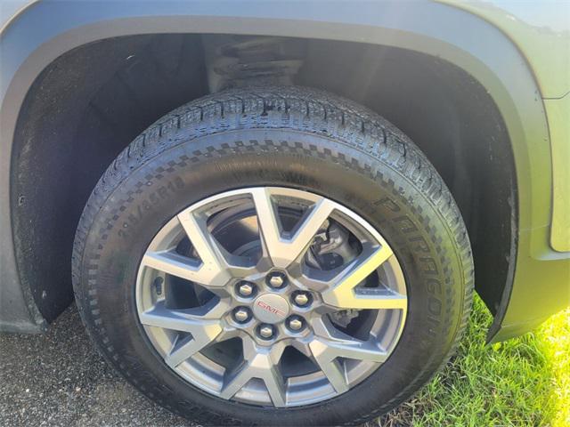 used 2021 GMC Acadia car, priced at $24,997