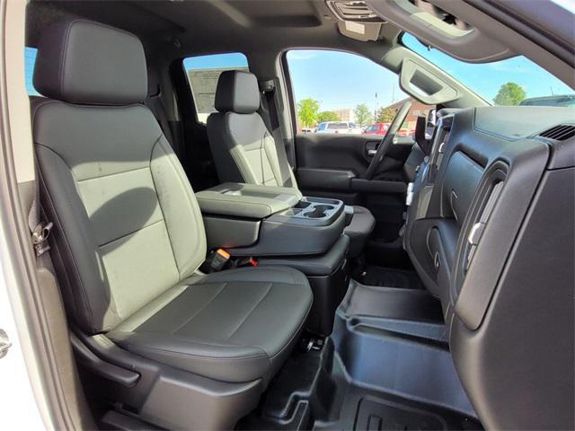 new 2025 GMC Sierra 1500 car, priced at $51,640