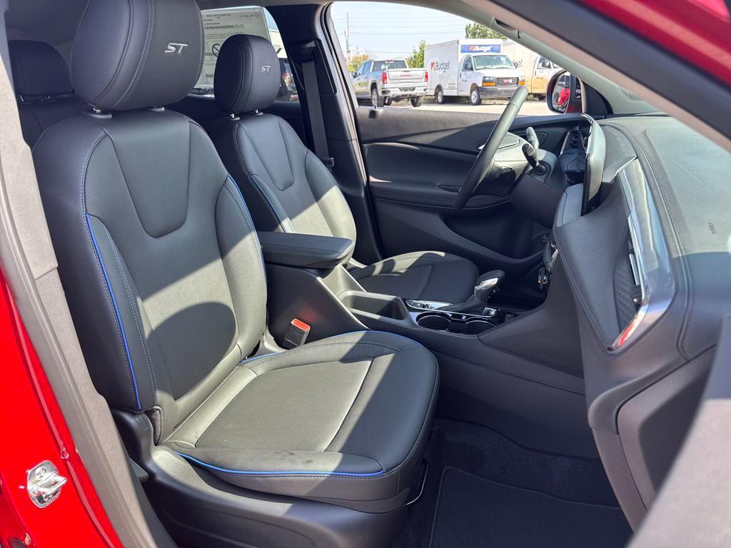 new 2026 Buick Encore GX car, priced at $34,405