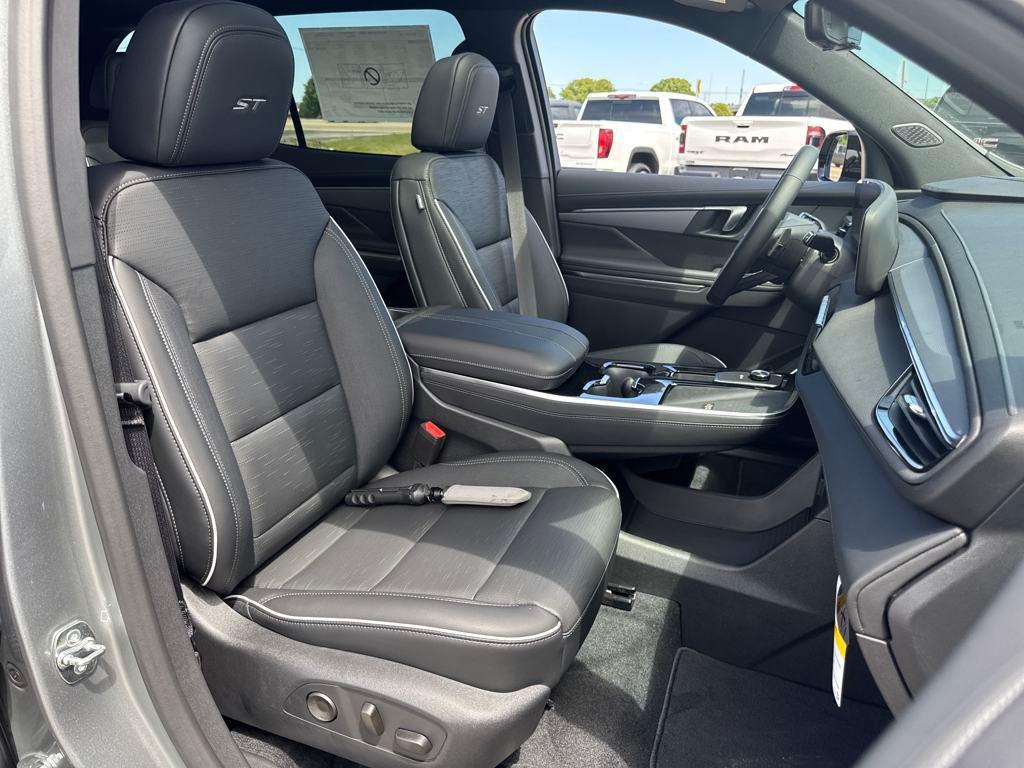 new 2026 Buick Enclave car, priced at $58,583