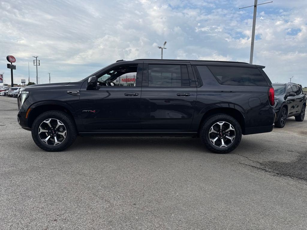 new 2025 GMC Yukon XL car, priced at $94,284