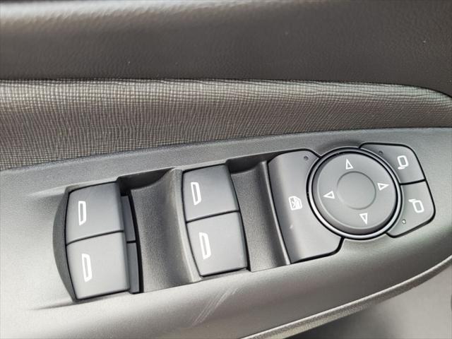 new 2025 Buick Envista car