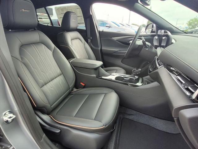 new 2025 Buick Envista car