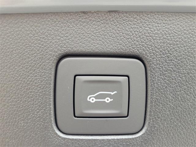 new 2025 Buick Envista car