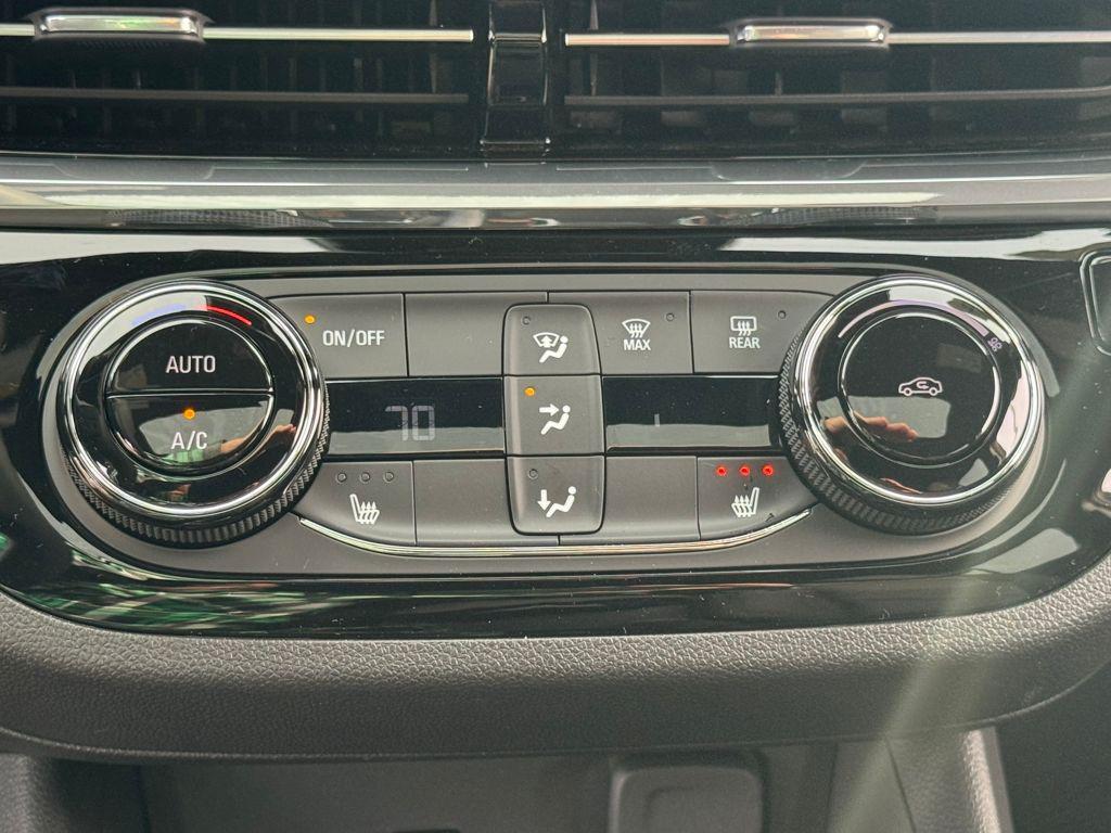 new 2026 Buick Envista car, priced at $29,512