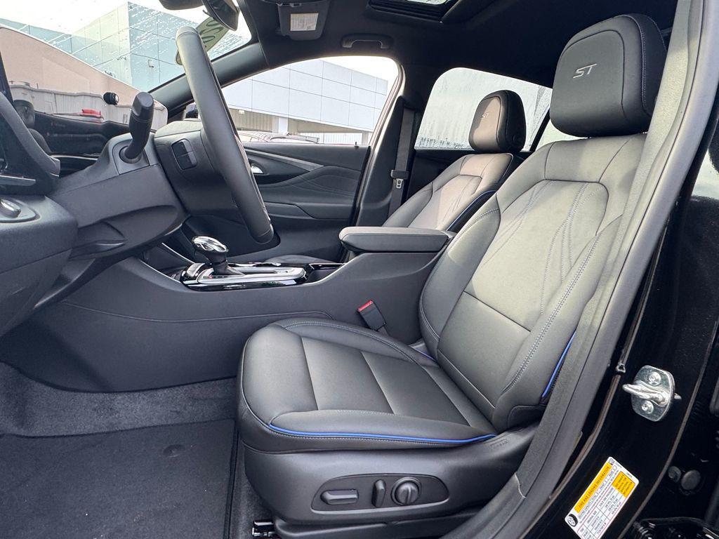 new 2026 Buick Envista car, priced at $29,512