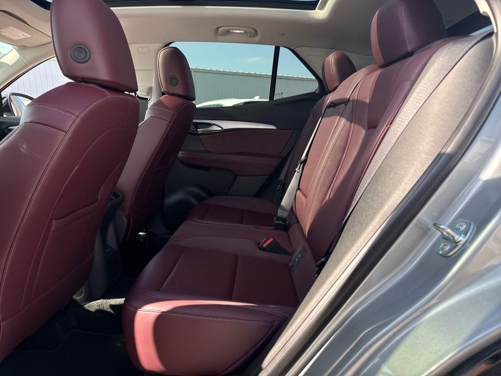 new 2025 Buick Envision car, priced at $40,511