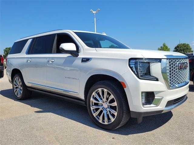 used 2022 GMC Yukon XL car, priced at $63,997