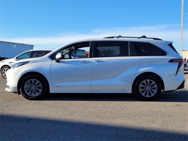 used 2021 Toyota Sienna car, priced at $37,997