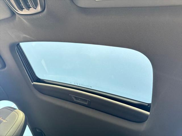 new 2025 Buick Envista car