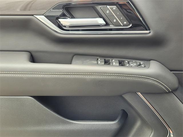 new 2025 GMC Yukon XL car, priced at $76,610