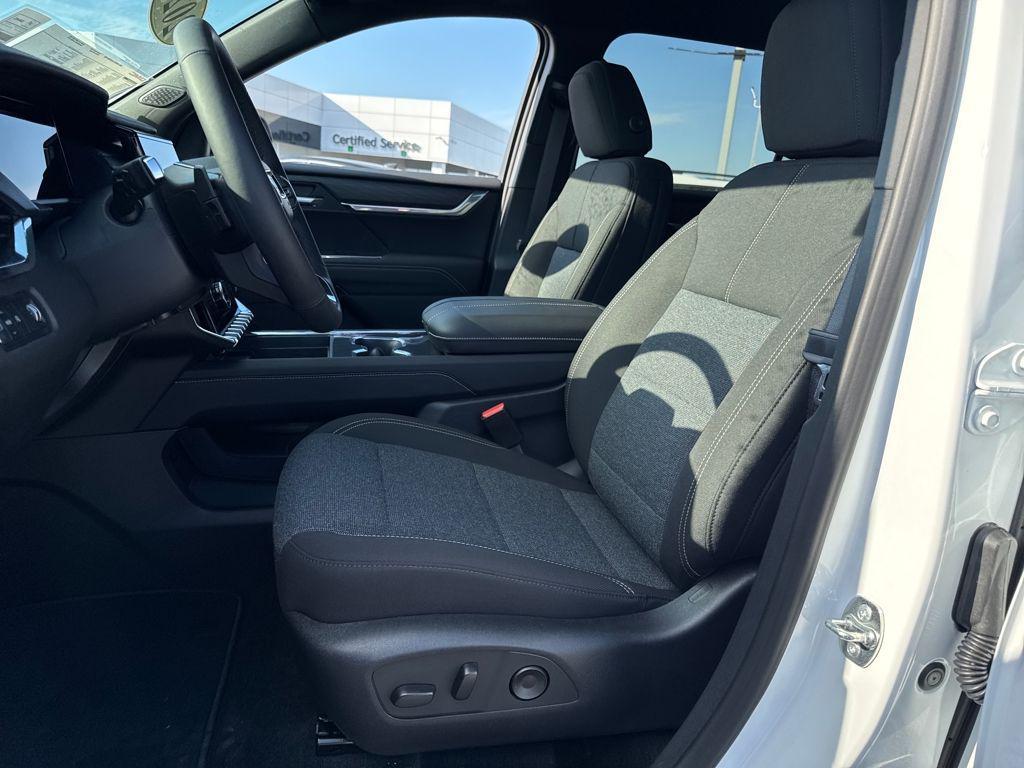 new 2026 GMC Acadia car, priced at $47,510