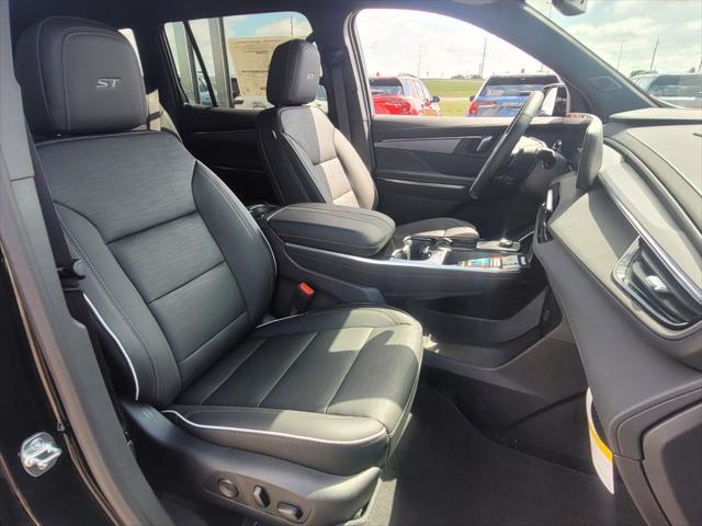 new 2025 Buick Enclave car, priced at $51,370