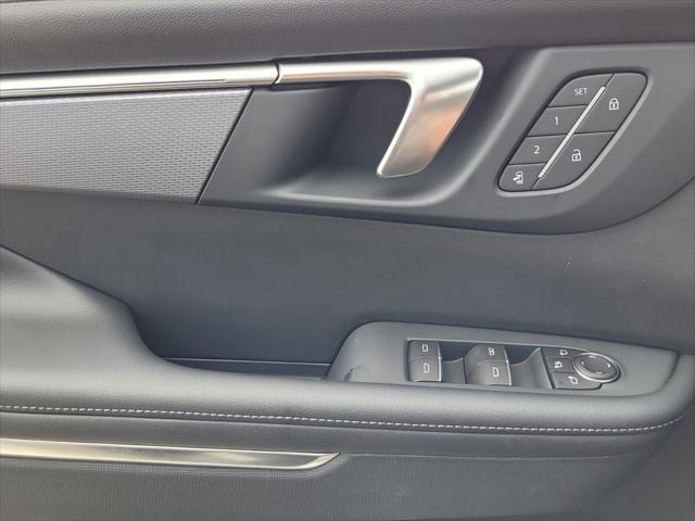 new 2025 Buick Enclave car, priced at $51,370