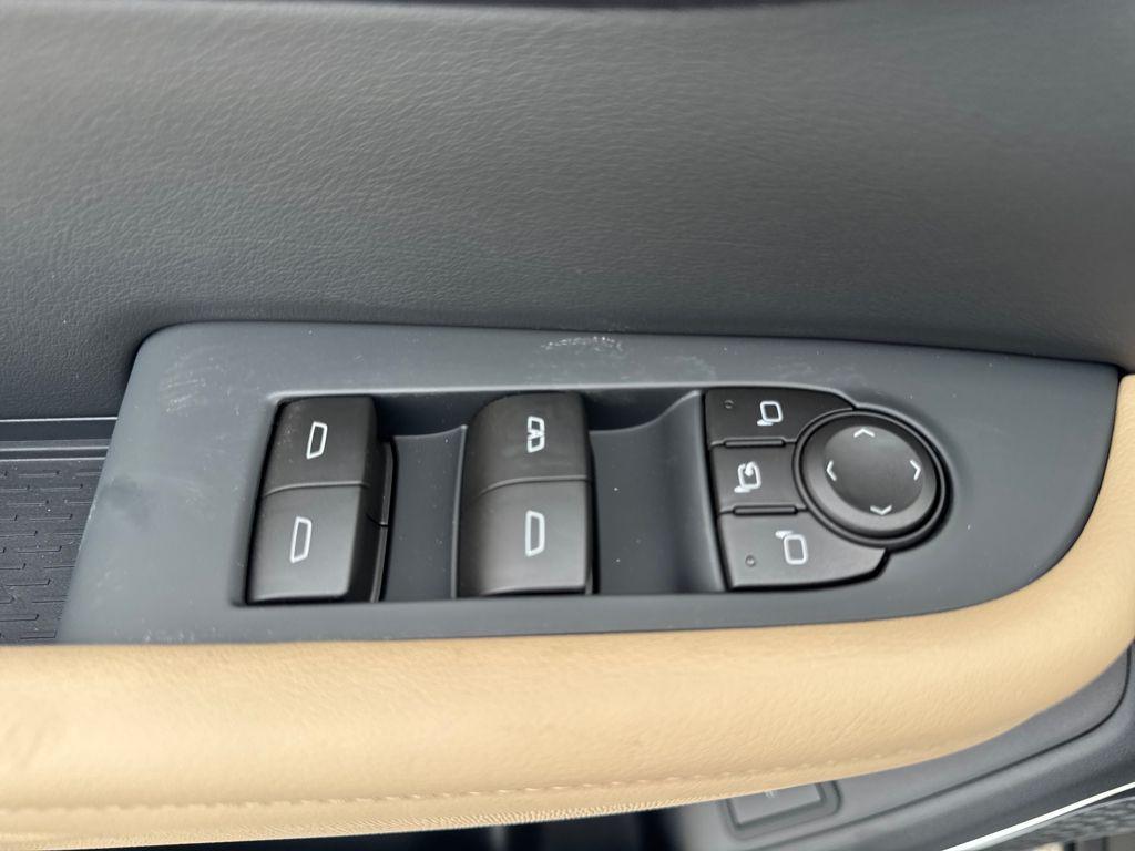 new 2026 Buick Enclave car, priced at $48,353