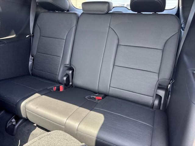 new 2025 Buick Enclave car