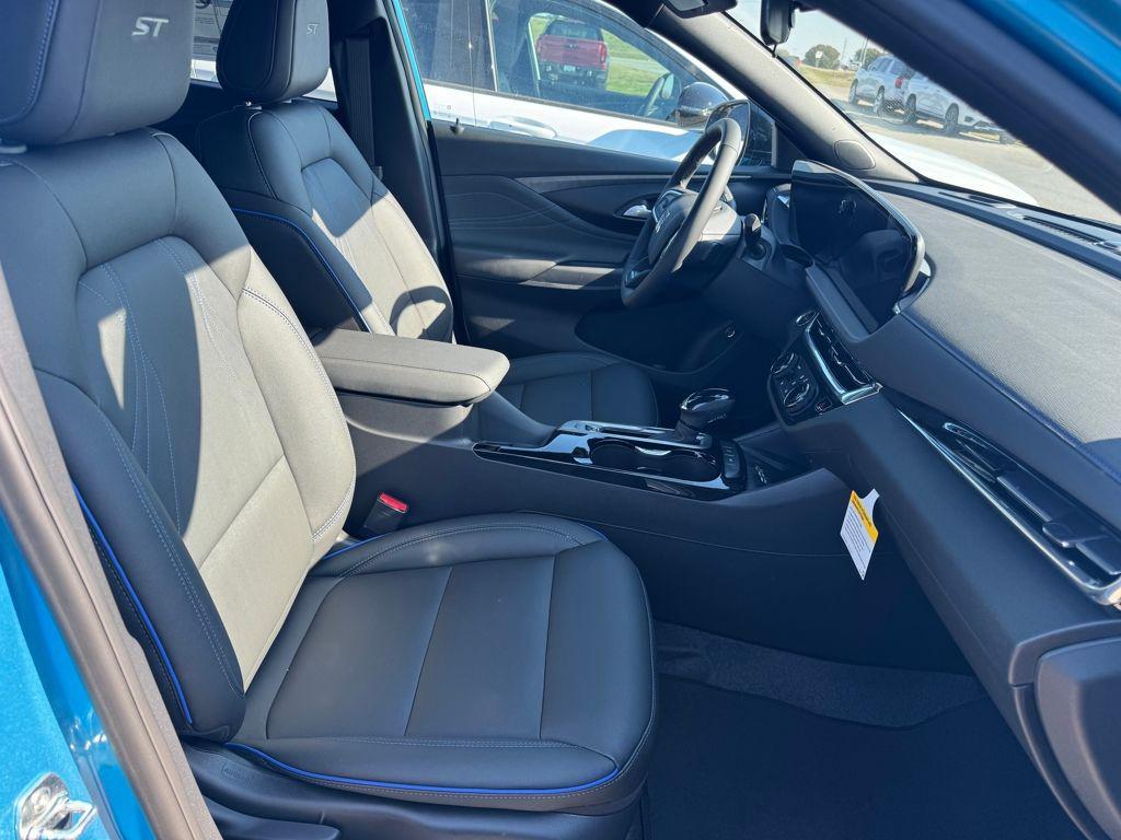 new 2026 Buick Envista car, priced at $29,834