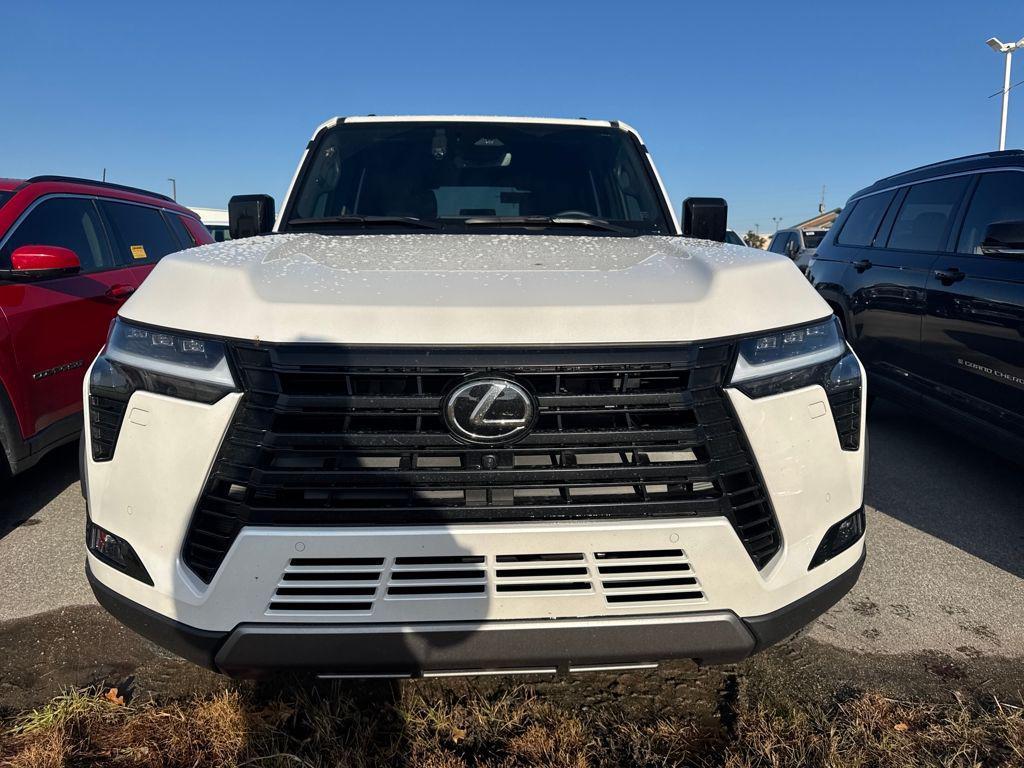 used 2024 Lexus GX 550 car