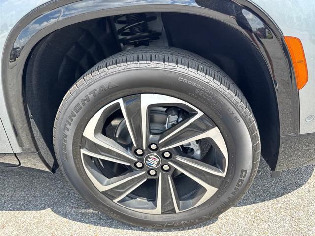 new 2025 Buick Enclave car, priced at $55,275