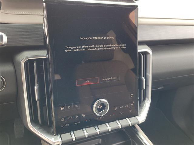 new 2025 GMC Acadia car, priced at $47,465