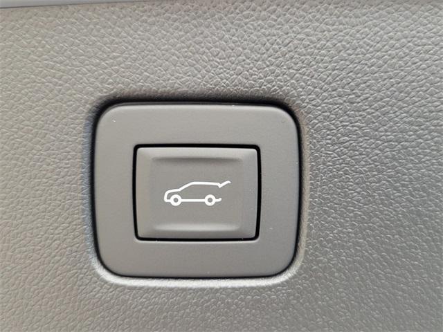new 2025 Buick Envista car, priced at $30,755