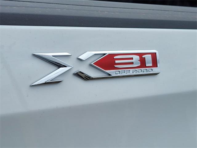 new 2025 GMC Sierra 1500 car, priced at $51,640