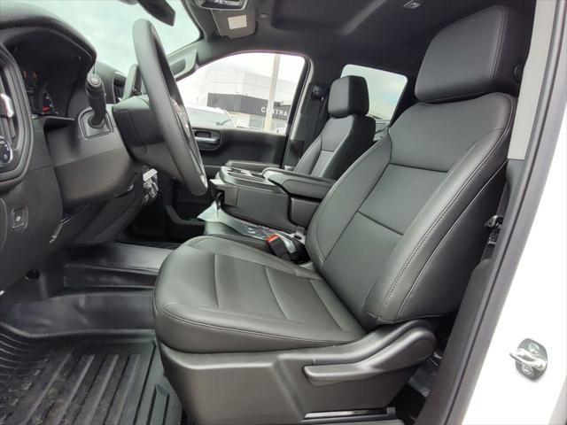 new 2025 GMC Sierra 1500 car, priced at $51,640