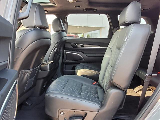 used 2023 Kia Telluride car, priced at $40,997