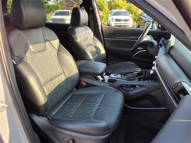 used 2023 Kia Telluride car, priced at $40,997
