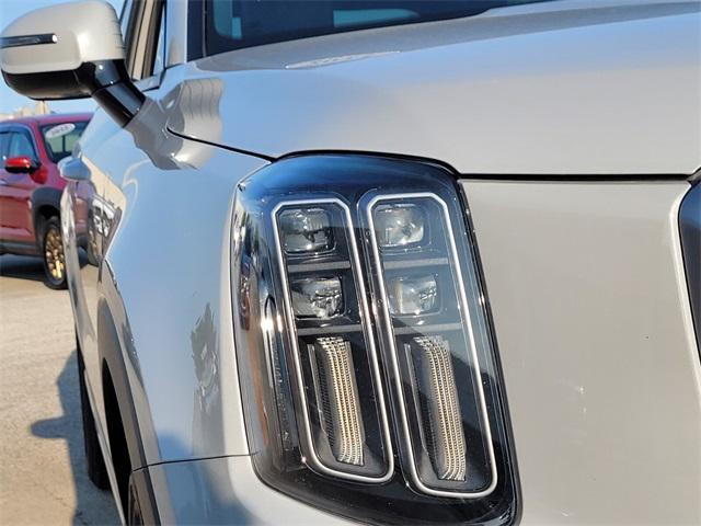 used 2023 Kia Telluride car, priced at $40,997