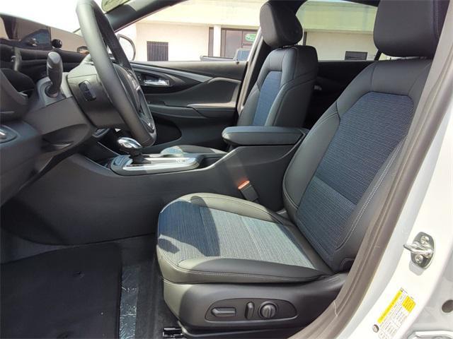 new 2025 Buick Envista car, priced at $27,619