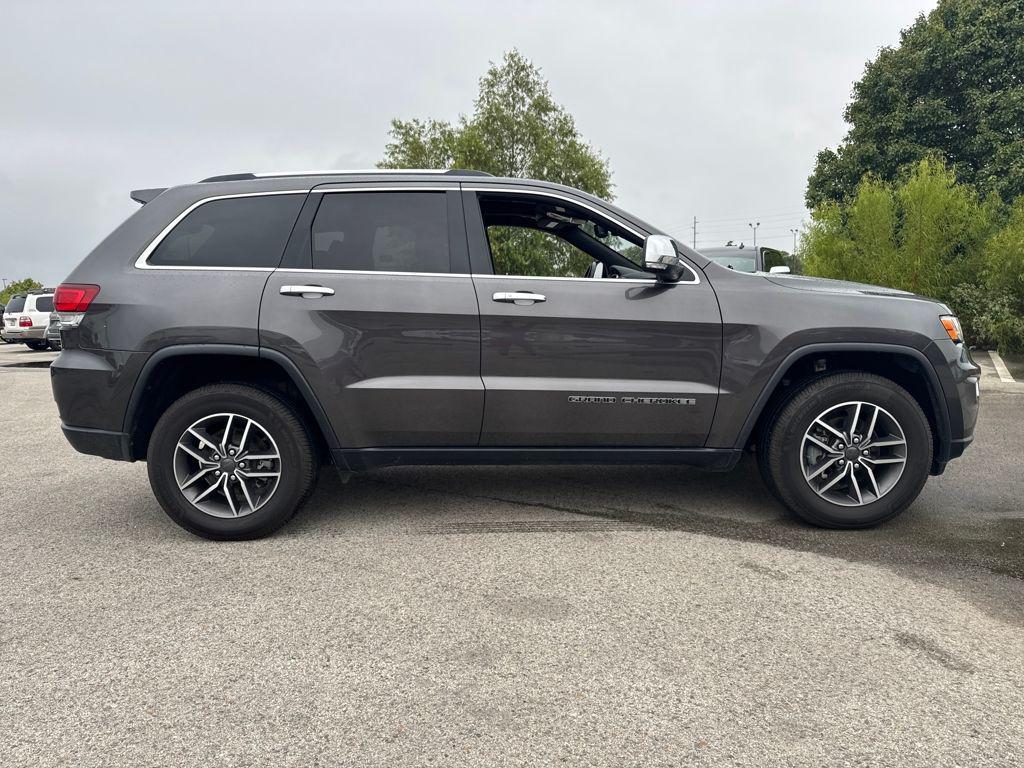 used 2020 Jeep Grand Cherokee car, priced at $27,198