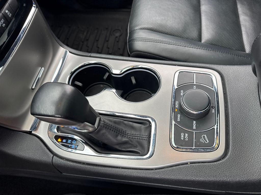 used 2020 Jeep Grand Cherokee car, priced at $27,198