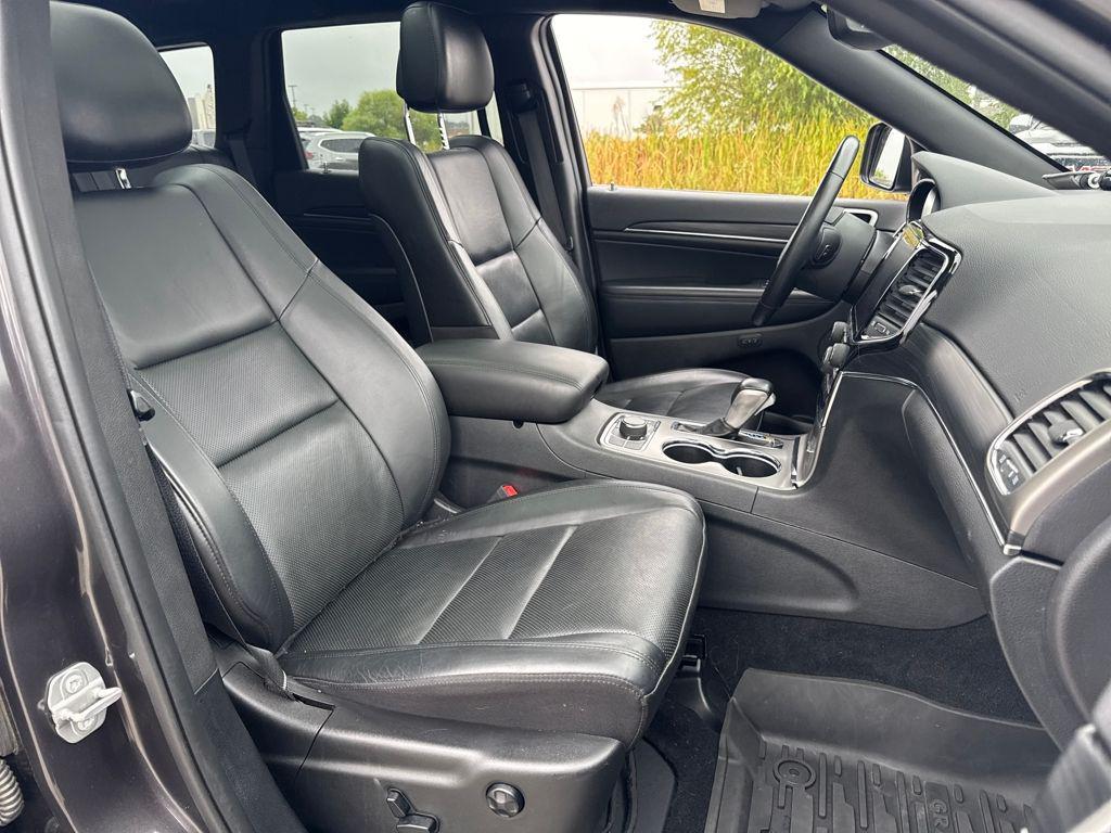 used 2020 Jeep Grand Cherokee car, priced at $27,198