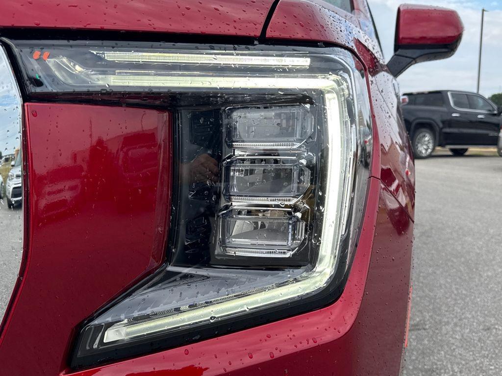 used 2024 GMC Yukon car, priced at $67,997