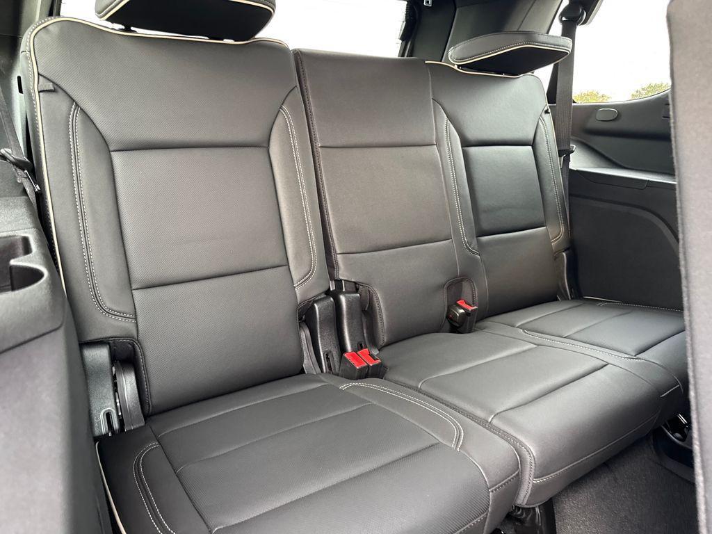 used 2024 GMC Yukon car, priced at $67,997