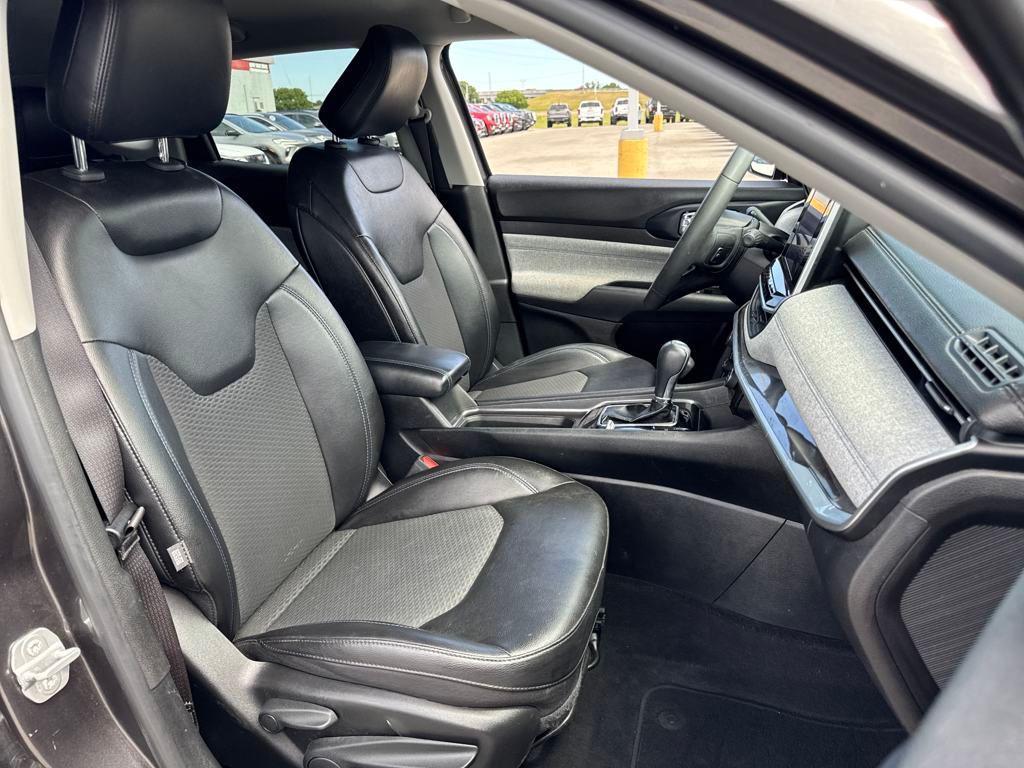 used 2022 Jeep Compass car, priced at $20,997