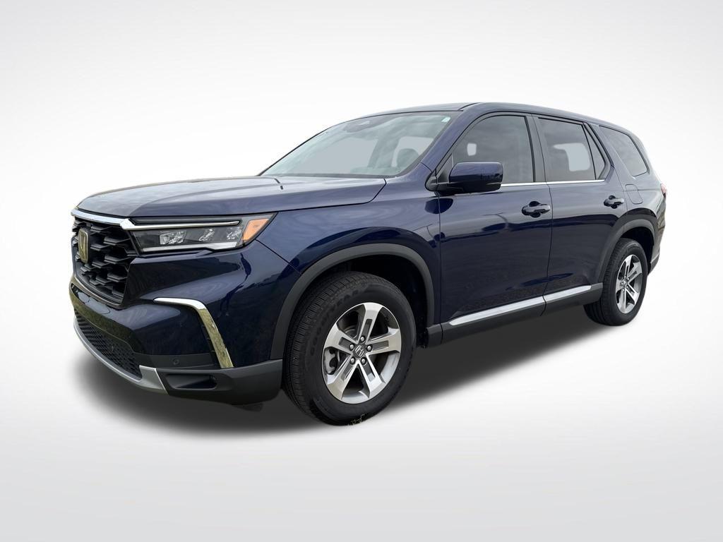 used 2025 Honda Pilot car, priced at $44,997