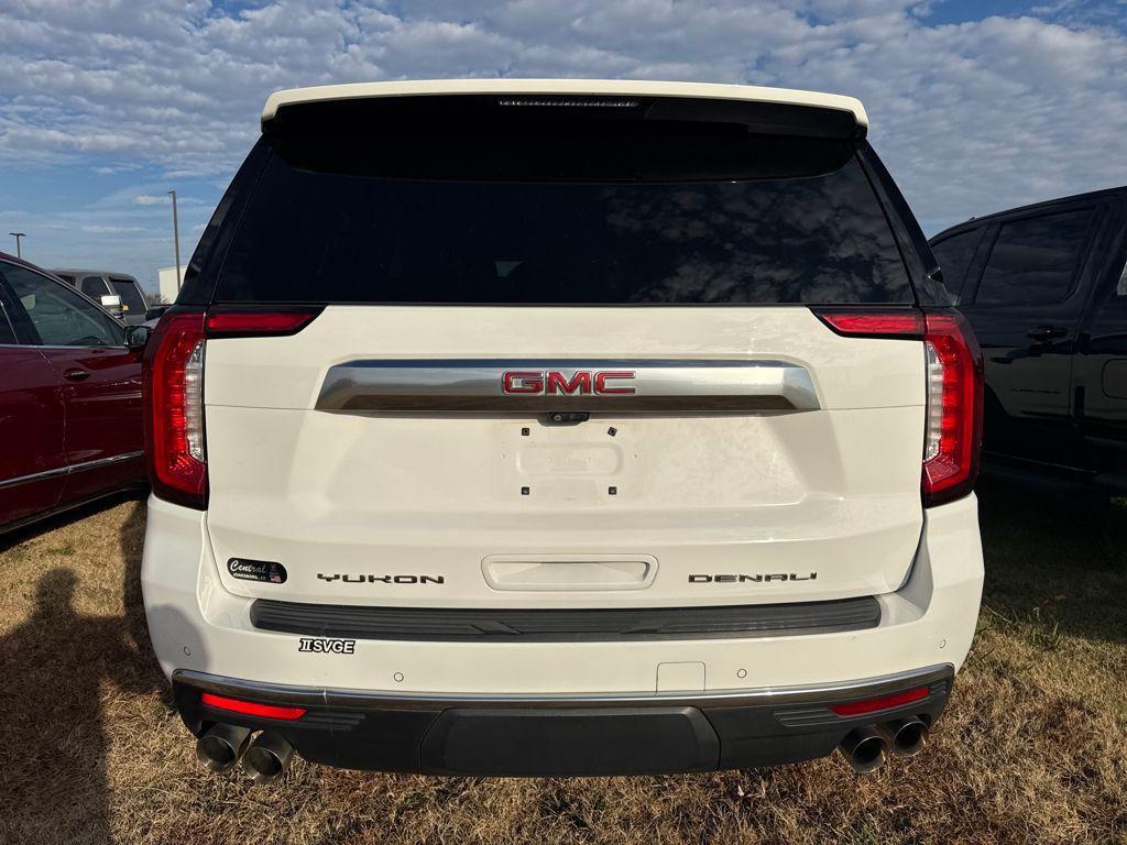 used 2022 GMC Yukon XL car, priced at $51,997