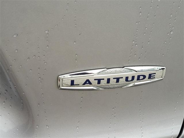 used 2020 Jeep Cherokee car, priced at $16,997