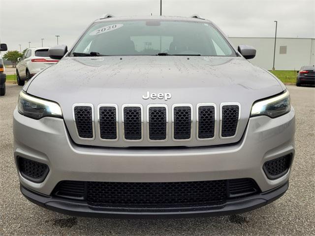 used 2020 Jeep Cherokee car, priced at $16,997