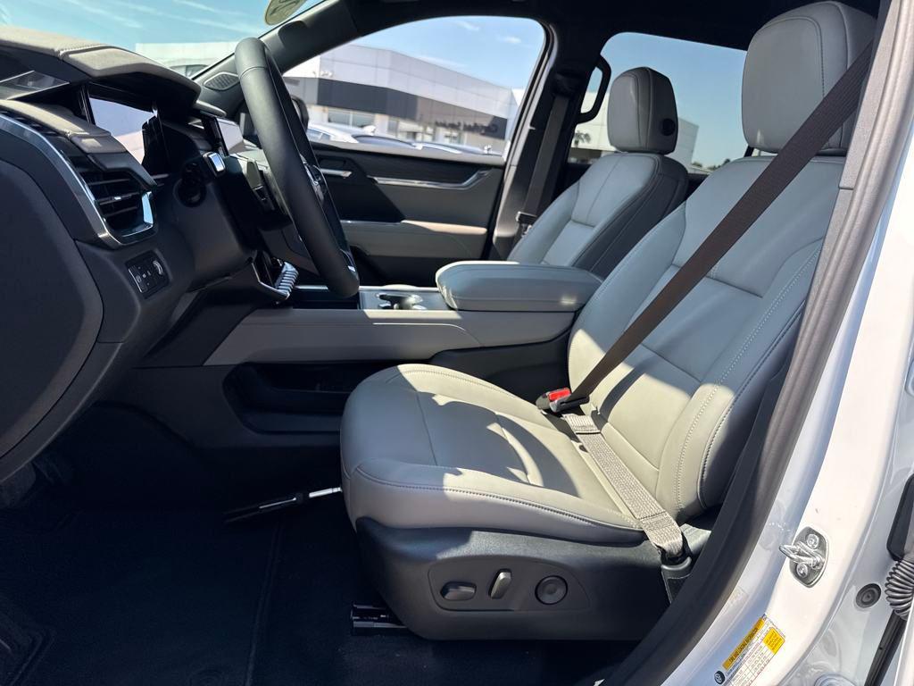 new 2026 GMC Acadia car, priced at $50,600