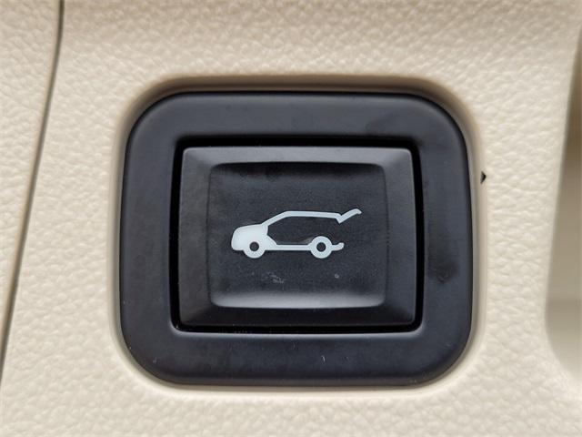 used 2022 GMC Acadia car, priced at $33,694