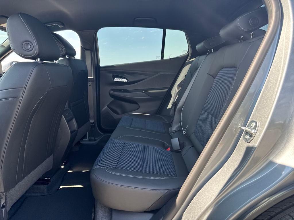 new 2025 Buick Envista car, priced at $26,798