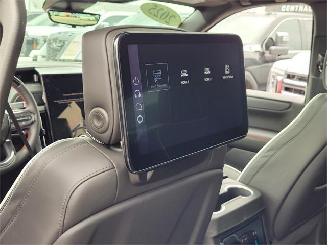 new 2025 GMC Yukon car, priced at $100,640