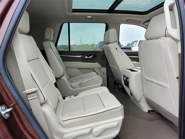used 2022 GMC Yukon car, priced at $69,997