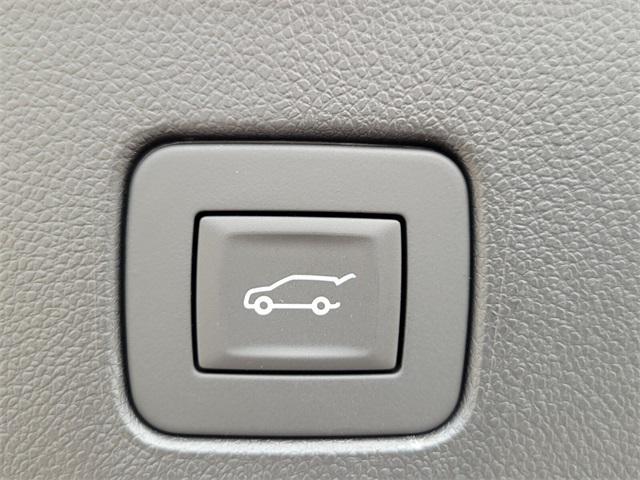 new 2025 Buick Envista car