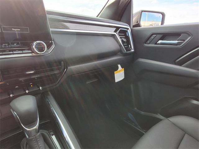 new 2025 GMC Canyon car, priced at $46,310